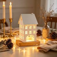 Lanterne de Noël pastorale de style européen en fer forgé ajouré, porte-bougie décoratif pour la maison