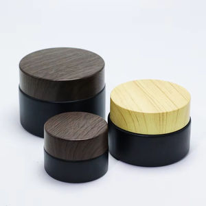 Venta al por mayor de tarros de crema facial cosmética negros mate de 5/10/15/20/30/50 g, envases de vidrio de 1, 2 y 4 onzas con tapas de plástico con efecto madera personalizables - Product Image 4
