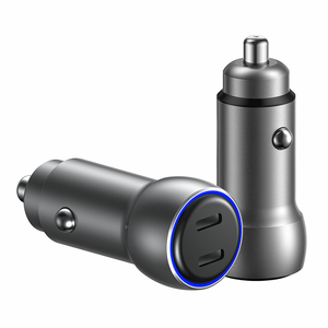 Chargeur de voiture double USB avec anneau LED bleu |   Charge rapide QC3.0, sortie 3.1A |   Adaptateur universel pour voiture pour iPhone - Product Image 5