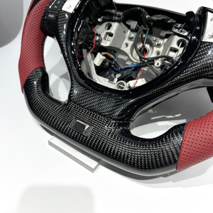 Volant en fibre de carbone bicolore équipé de LED, design <span class=keywords><strong>rouge</strong></span> <span class=keywords><strong>vin</strong></span> et noir pour Lexus GS ES IS NX GX RX IS250 RC300 RC350 ES250 - Product Image 4