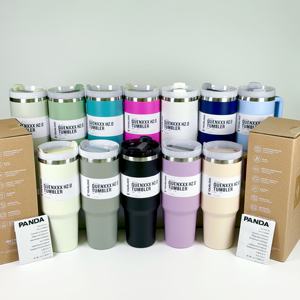 Vaso Térmico de <span class=keywords><strong>Acero</strong></span> Inoxidable de 40oz sin BPA con Asa, Tapa de 3 Posiciones y Portavasos para Viaje, Compatible con Stanley - Venta al por Mayor - Product Image 3