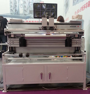 เครื่องติดแผ่นเฟล็กโซ CCD ความแม่นยำสูงแบบกึ่งอัตโนมัติ สำหรับการลงทะเบียนและจัดตำแหน่งก่อนการพิมพ์ - Product Image 1