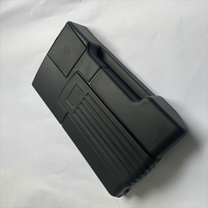 Cubierta de batería adecuada <span class=keywords><strong>para</strong></span> <span class=keywords><strong>Volkswagen</strong></span> <span class=keywords><strong>Tiguan</strong></span> L, protección del polo positivo, cubierta a prueba de óxido - Product Image 4