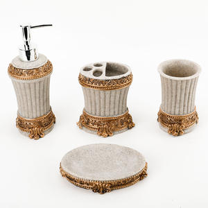 Ensemble <span class=keywords><strong>de</strong></span> <span class=keywords><strong>salle</strong></span> <span class=keywords><strong>de</strong></span> <span class=keywords><strong>bain</strong></span> <span class=keywords><strong>en</strong></span> résine nordique à vendre à l'international, flacon <span class=keywords><strong>de</strong></span> désinfectant pour les mains, motif marbré, ensemble <span class=keywords><strong>de</strong></span> quatre pièces - Product Image 5