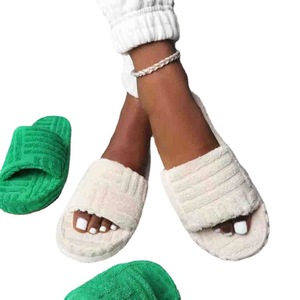 Pantuflas de Felpa para Mujer, Talla Grande, Otoño 2022, Sandalias con Estampado de Moda, Pantuflas de Tela Verde - Product Image 6
