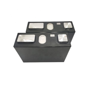 3,7V NCM-Batterie Tafel Prismatische Lithium-Batterien 100Ah 135Ah Lithium-Polymer-Lipo-Batterie für Solarenergiesysteme - Product Image 1