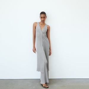 Vente en gros OEM, mode estivale, logo personnalisé, robe maxi décontractée sans manches en tricot pour femmes - Product Image 1