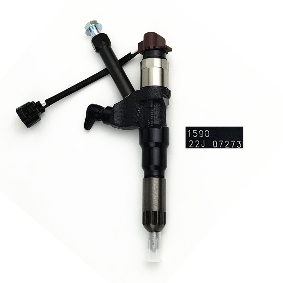 Diesel Injector 23670-E0590 Common Rail Injector 295050-1590 for Toyota HILUX 2KD-FTV