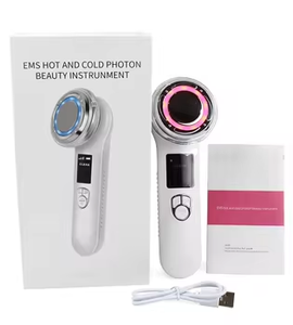Masseur facial portatif à <span class=keywords><strong>micro</strong></span>-<span class=keywords><strong>courant</strong></span> pour le <span class=keywords><strong>lifting</strong></span> du visage, instrument de beauté pour le soin de la peau, resserrement des pores, <span class=keywords><strong>lifting</strong></span> facial par la glace - Product Image 6