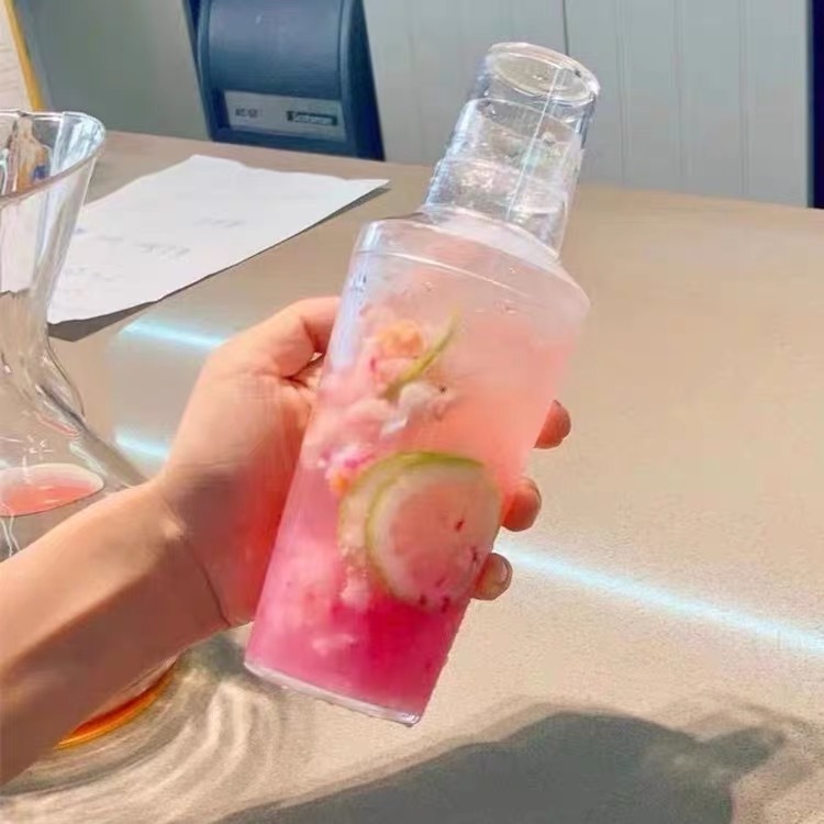 Customized Plastic Cocktail Shaker