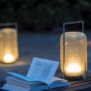 Bán buôn ngoài trời có thể sạc lại <span class=keywords><strong>LED</strong></span> Lawn Lantern IP65 không thấm nước với điều khiển từ xa cho khách sạn & bãi cỏ/vườn sử dụng 3-năm bảo hành - Product Image 4