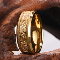 Bague en carbure de tungstène 8 mm style design OEM, bague en acier tungstène plaqué or sablé avec feuille d'or incrustée, bijoux pour hommes