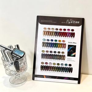 dudu Miss 28 Couleurs Mystic Castle Magnetic Cat Eye Gel Set, Gel à ongles UV LED Soak-off avec nuancier pour la vente en gros aux salons - Product Image 1