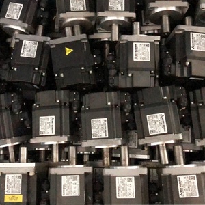 Motor Eurodrive con Reductor de Engranajes DFT71D8 Fanuc - Product Image 4