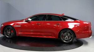 Véhicule d'occasion 2015-2022 XJR Berline 4 portes en cuir clair, propulsion arrière, automatique, régulateur de vitesse adaptatif, pneus R18, conduite à gauche, à vendre - Product Image 2