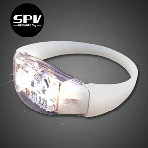 Bracelet LED activé par le son contrôlé par DMX Télécommande <span class=keywords><strong>RFID</strong></span> Bracelets radio - Product Image 4