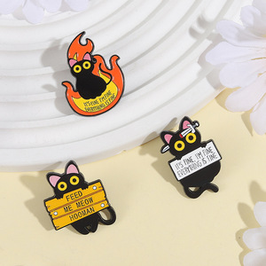 Broche de metal personalizado de esmalte suave con diseño de gato negro lindo y llama, insignia para ropa - Product Image 5