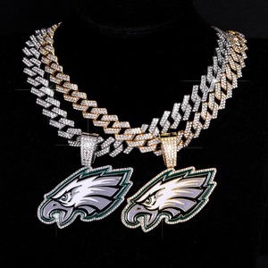 Sınır Ötesi Yeni Altın Alaşımlı Kelebek Kristal Kolye Philadelphia Eagles Futbol Takımı Bağlantılı Zincir Moda Hip-Hop Kolye - Product Image 1