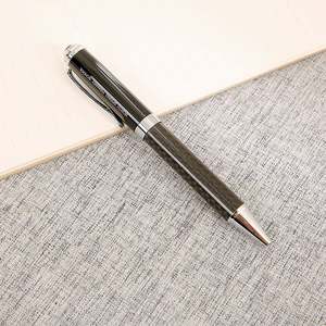 Ensemble cadeau d'entreprise personnalisé de marque, porte-clés en cuir PU de qualité supérieure et accessoires de voiture, impression numérique - Cadeaux d'anniversaire d'entreprise parfaits - Product Image 3