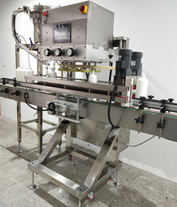 一木<span class=keywords><strong>CM300</strong></span>全自动封口机化妆品饮料食品饮料塑料玻璃盖拧瓶盖分配器 - Product Image 3