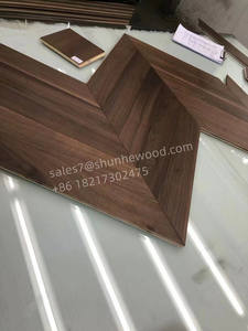 Plancher en bois massif de <span class=keywords><strong>noyer</strong></span> noir <span class=keywords><strong>américain</strong></span>, planches de bois de <span class=keywords><strong>noyer</strong></span>, usines en Chine - Product Image 3
