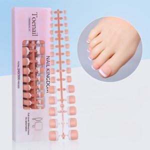240 <span class=keywords><strong>Uñas</strong></span> Postizas Realistas con Logotipo Personalizado al por Mayor, <span class=keywords><strong>Uñas</strong></span> Postizas Cortas Cuadradas <span class=keywords><strong>Decoradas</strong></span> con Punta Francesa Blanca - Product Image 1