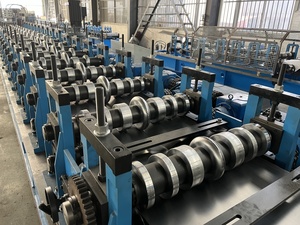 गर्म बिक्री 2 और 3 तरंगें सड़क कार क्रैश बैरियर और सी बीम गार्ड रेल रोल बनाने वाली मशीन टाइल बनाने वाली मशीनरी - Product Image 4