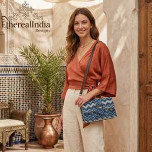 Clutch Azul Índigo, Tejido a Mano, con Diseño de Zig Zag, Estilo Bohemio, para Tablet y Portátil, con Correa de Cuero, Ideal para Regalo - Product Image 5