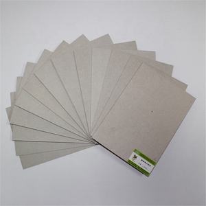 Carton gris 100 % recyclé, matériau d'emballage écologique, qualité constante en rouleaux en vrac - Product Image 6