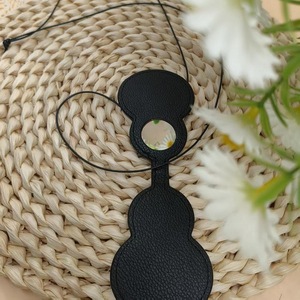 Summer Fashionable <b>Mirrored</b> Magnetic Hat <b>Clip</b>, Neck Hanger Gourd Shaped Beach Hat <b>Clip</b>, Vacation Glasses <b>Clip</b>, PU Leather - Product Image 1