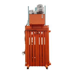 Máquina Empacadora Vertical para Residuos de Embalaje Express con Motor de Núcleo de Cobre Completo, Cilindro de Alta Temperatura y Sin Pérdida de Presión - Product Image 4