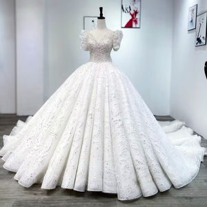 Nouvelle robe de mariée de luxe 2024, design original, robe de mariée entièrement perlée, robe de mariée en dentelle à paillettes avec manches courtes Wm45 - Product Image 2