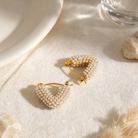 Boucles d'oreilles en acier inoxydable de luxe léger style royal français avec perles - Accessoires de bijouterie simples