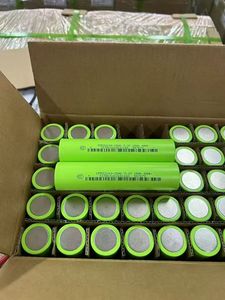 แบตเตอรี่ลิเธียมไอรอนฟอสเฟต 32140 รุ่นใหม่เอี่ยม 15Ah 3C แบบกึ่งแข็ง สำหรับอุปกรณ์อิเล็กทรอนิกส์สำหรับผู้บริโภค ชุดแบตเตอรี่สำรองพลังงานกลางแจ้ง - Product Image 4