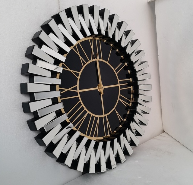 Hot Selling Living Room Sparkly Decorative Clock Round Full Glass Wall Clock for Home Hotel