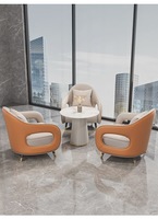Ensemble de table et chaises de négociation pour bureau commercial, style moderne minimaliste de luxe léger, et canapé de réception d'invités pour salon d'affaires
