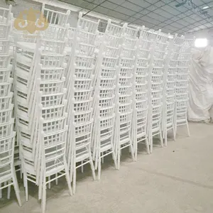 カスタマイズされた工場卸売高品質安い積み重ね可能な金属鉄ティファニー椅子結婚式の白いキアヴァリ椅子イベント用