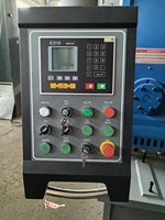 Guillotina Hidráulica para Corte de Chapa Metálica de 12 mm y 3200 mm con Controlador E21S y Certificación CE para Fabricación de Chapa Metálica