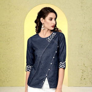 Venta al por mayor: Top de algodón azul marino de alta calidad para mujer 2026 con cuello redondo, estampado sólido, ribete y mangas enrollables, ideal para el verano. - Product Image 1