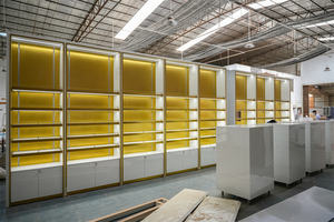 ไอเดียตกแต่งภายในร้านขายสัตว์เลี้ยง แมว สุนัข ชั้นวางสินค้า โคมไฟติดผนังรูปสัตว์ ชั้นวางโชว์สินค้าร้านขายสัตว์เลี้ยง - Product Image 2