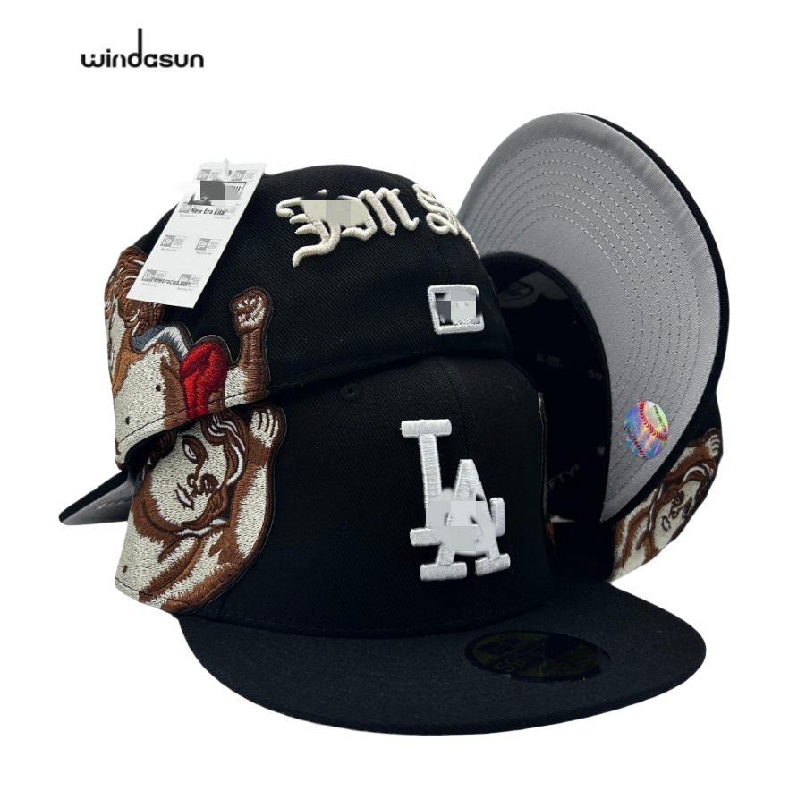 Cappellino Da Baseball Unisex Con Farfalla E Alfabeto Graffiti | Berretto Regolabile Nero Con Cinghia Lunga Taglia Unica