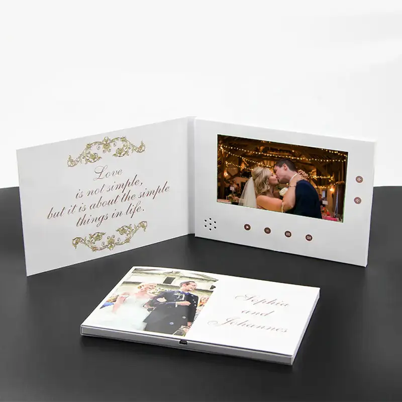 Individueller vollfarbiger Druck Hardcover 7 Zoll LCD Video Hochzeit digitale Einladungskarte