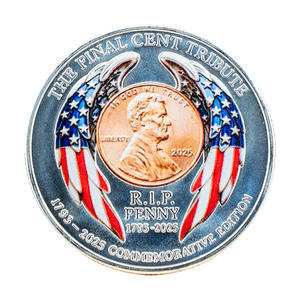 Moneta Commemorativa Personalizzata in Metallo con Incisione 'RIP', Emblema Aquila, Stelle e Strisce, Souvenir Artigianale - Product Image 6