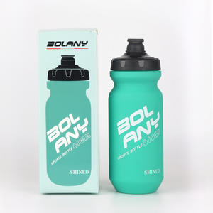 Bouteille d'eau de sport en plastique écologique sans BPA de 550ml avec paille pour une utilisation extérieure unisexe - Product Image 5