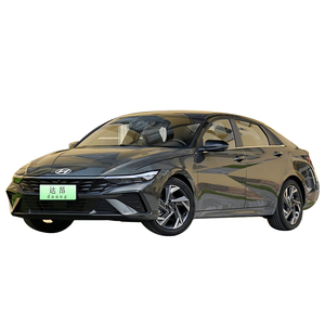 Hyun-dai Elantra <span class=keywords><strong>1</strong></span>.5L CVT GLS Leading Edition Voiture compacte <span class=keywords><strong>1</strong></span>.5L 115 chevaux L4 Image de recul Croisière adaptative à pleine vitesse - Product Image 2