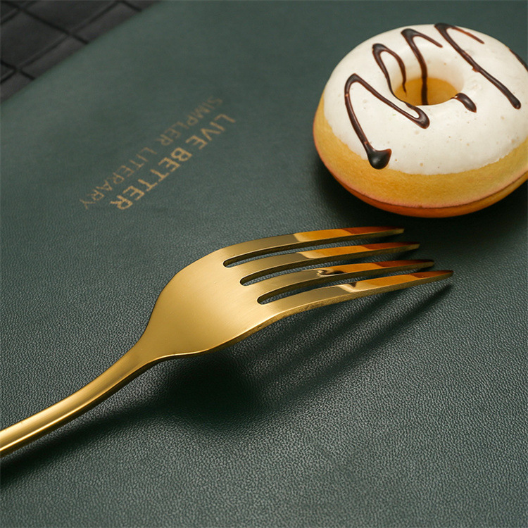 Golden Modern Disposable Stainless Steel Party Tableware Knife Spoon Fork Luxury High Quality Cutlery Set · image 4