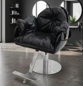 Silla de Peluquería Más Vendida, Silla de Barbero Giratoria Negra de Cuero con Altura Ajustable - Product Image 1