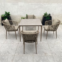 Ensemble de chaises et tables de jardin en aluminium de style moderne et simple pour cour et villa