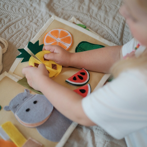 Montessori animaux sensoriels <span class=keywords><strong>feutre</strong></span> activité livre doux apprentissage précoce jouets éducatifs <span class=keywords><strong>pour</strong></span> enfants livre calme <span class=keywords><strong>pour</strong></span> bébé - Product Image 4