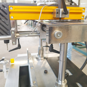 Machine <span class=keywords><strong>de</strong></span> perçage <span class=keywords><strong>de</strong></span> trous en aluminium, routeur copieur portable pour le perçage et le fraisage d'aluminium, <span class=keywords><strong>PVC</strong></span> et UPVC - Product Image 5